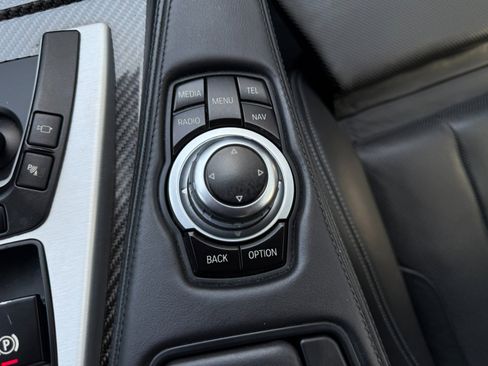 Used 2014 BMW M6 Convertible image 23