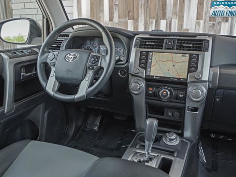 Used 2020 Toyota 4Runner SR5 Premium AWD/4WD image 15