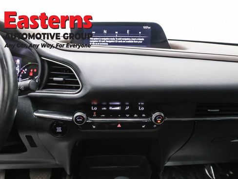 Used 2024 MAZDA CX-30 AWD 2.5 S w/ Premium Package image 12