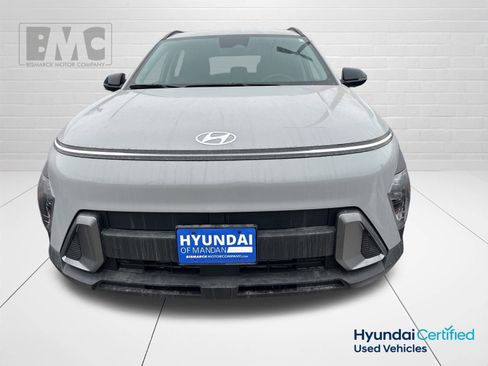 Used 2026 Hyundai Kona SEL Sport image 2
