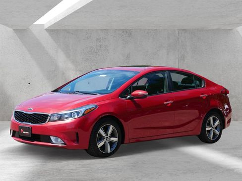 Used 2018 Kia Forte S w/ S Technology Plus Package FWD image 6