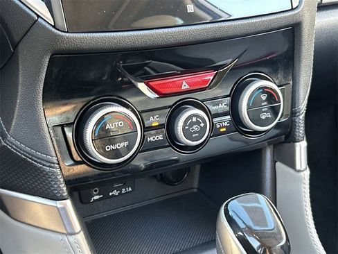 Used 2019 Subaru Forester Limited image 25