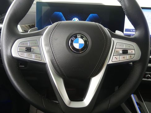 Certified 2025 BMW X7 xDrive40i w/ Premium Package AWD/4WD image 19