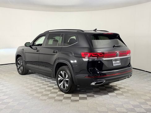 Used 2026 Volkswagen Atlas SE AWD/4WD image 10