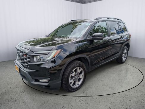 Certified 2023 Honda Passport TrailSport image 6