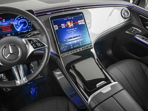 Certified 2023 Mercedes-Benz EQE 350+ SUV image 13
