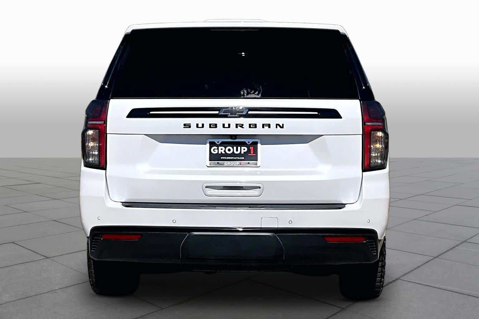 Used 2024 Chevrolet Suburban Z71 w/ Z71 Off-Road Package AWD/4WD image 5