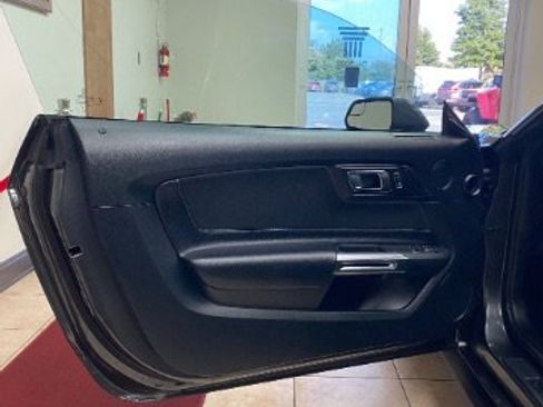 Used 2020 Ford Mustang Coupe w/ Equipment Group 101A RWD image 9