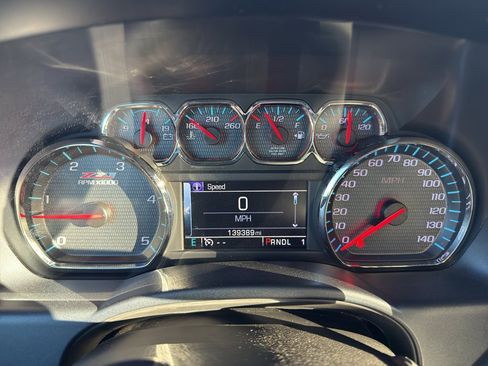 Used 2017 Chevrolet Silverado 2500 LT w/ LT Convenience Package image 18