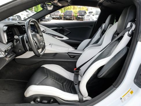 Used 2023 Chevrolet Corvette Stingray Preferred Cpe w/ Z51 Performance Package RWD image 28