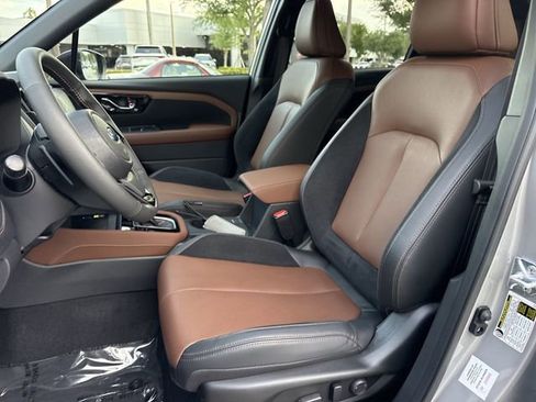 Certified 2025 Subaru Forester Touring AWD/4WD image 11