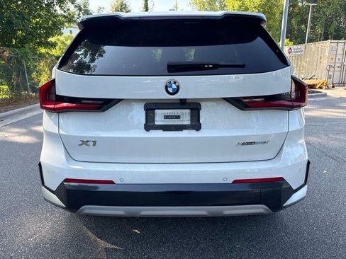 Used 2023 BMW X1 xDrive28i w/ Premium Package AWD/4WD image 6