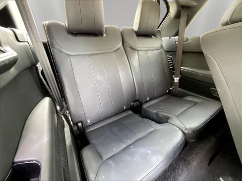 Used 2023 Land Rover Range Rover Long Wheelbase SE AWD/4WD image 25