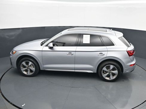 Used 2023 Audi Q5 2.0T Premium Plus w/ Premium Plus Package AWD/4WD image 16