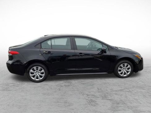 Certified 2026 Toyota Corolla LE FWD image 4