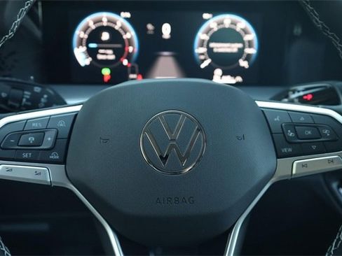 New 2025 Volkswagen Tiguan S image 9