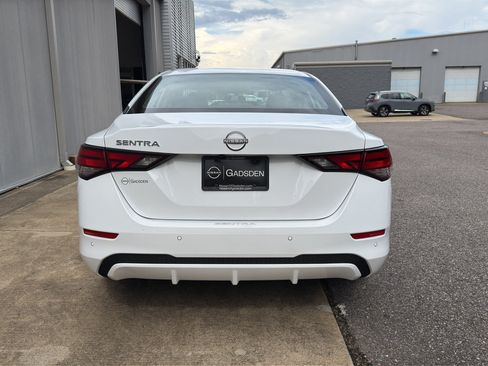 Certified 2025 Nissan Sentra S FWD image 4
