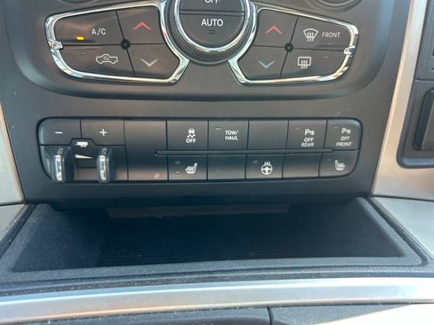 Used 2016 RAM 1500 Lone Star AWD/4WD image 10