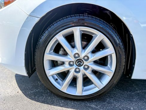 Used 2017 MAZDA MAZDA3 Grand Touring FWD image 11