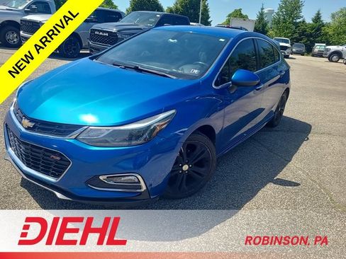 Used 2017 Chevrolet Cruze Premier FWD image 1