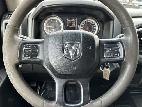 Used 2018 RAM 3500 Tradesman w/ Chrome Appearance Group image 12