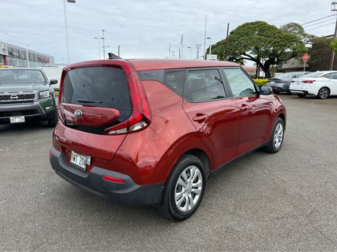 Used 2020 Kia Soul LX FWD image 3