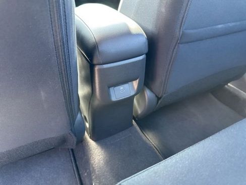 Used 2025 Nissan Versa SV w/ Trunk Package FWD image 12