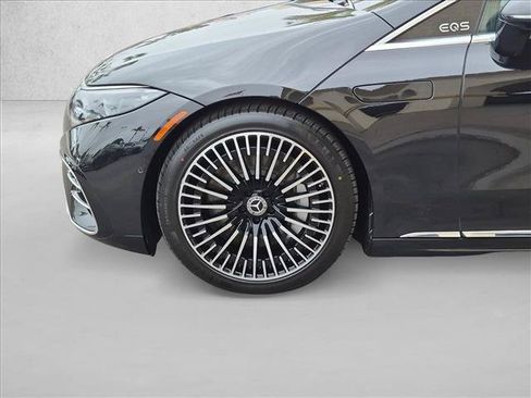 Used 2023 Mercedes-Benz EQS 580 4MATIC Sedan image 23