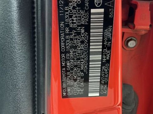 Used 2012 Toyota Prius C Three FWD image 25