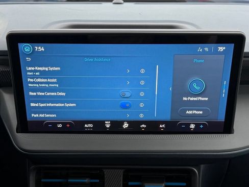 New 2026 Ford Maverick Lobo AWD/4WD image 13