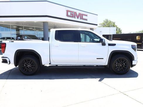 New 2026 GMC Sierra 1500 Elevation w/ Elevation Premium Package AWD/4WD image 7