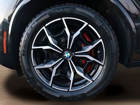 Used 2023 BMW X4 xDrive30i image 36