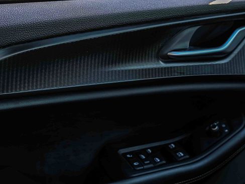 Used 2023 Jeep Grand Cherokee Altitude image 15