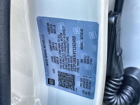 New 2026 GMC Canyon Elevation w/ Convenience Package image 28