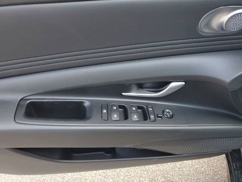 New 2026 Hyundai Elantra Limited FWD image 19