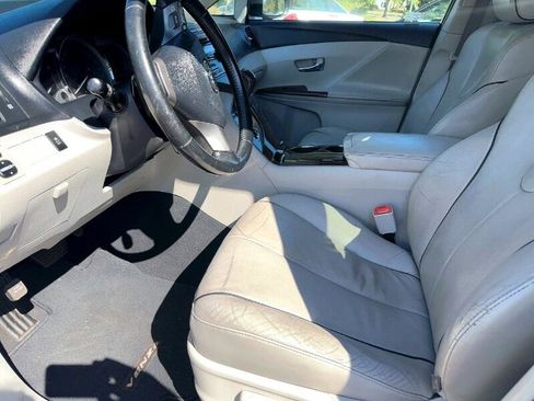 Used 2009 Toyota Venza image 9