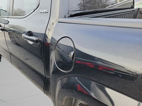 Used 2024 Toyota Tacoma SR5 w/ SR5 Upgrade Package image 12