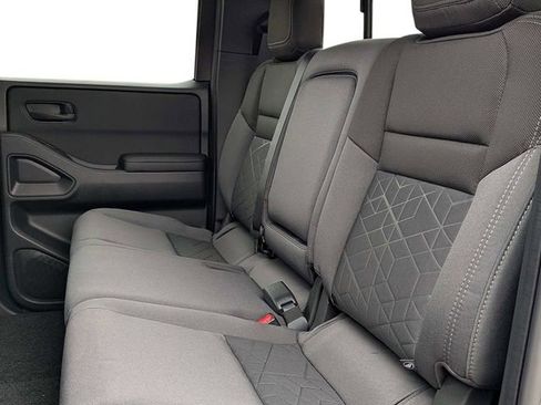 New 2026 Nissan Frontier SV w/ Tow Package image 30