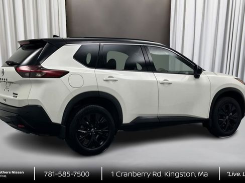 Certified 2023 Nissan Rogue SV w/ SV Premium B Package AWD/4WD image 5