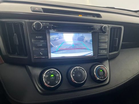 Used 2017 Toyota RAV4 LE w/ All Weather Liner Package FWD image 68