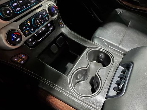 Used 2017 GMC Yukon SLT w/ Open Road Package image 42