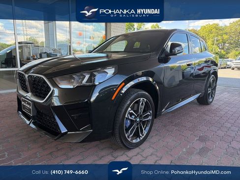 Used 2025 BMW X2 xDrive28i AWD/4WD image 1