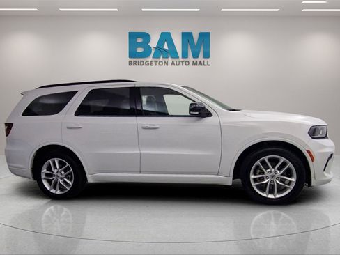 Used 2023 Dodge Durango GT image 8