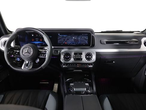 Used 2025 Mercedes-Benz G 63 AMG 4MATIC image 49