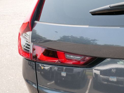 Used 2024 Honda CR-V Sport Touring image 17