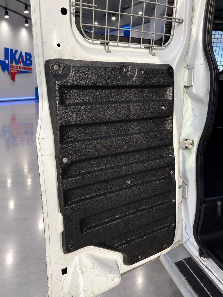 Used 2014 GMC Savana 2500 RWD image 14