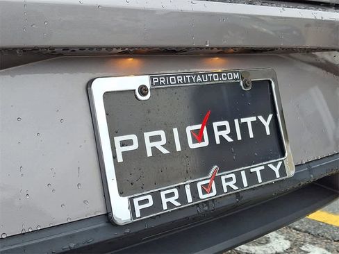 Used 2023 Hyundai Elantra SEL w/ Preferred Accessory Package image 31