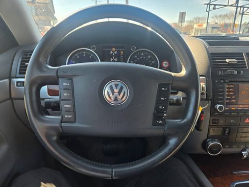 Used 2005 Volkswagen Touareg V6 AWD/4WD image 58