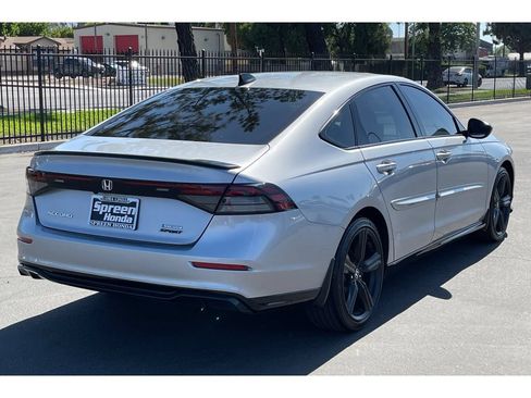 Used 2023 Honda Accord Sport image 6