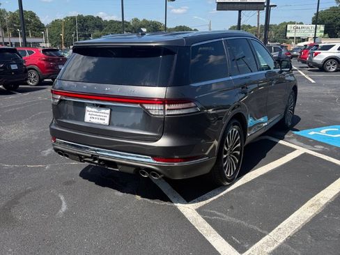 Used 2020 Lincoln Aviator Reserve w/ Equipment Group 201A RWD image 5